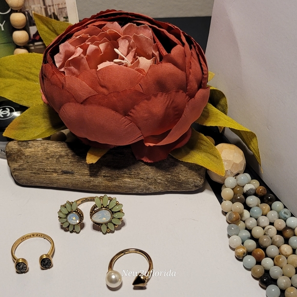 3 Stella & Dot Open Rings - Picture 11 of 14